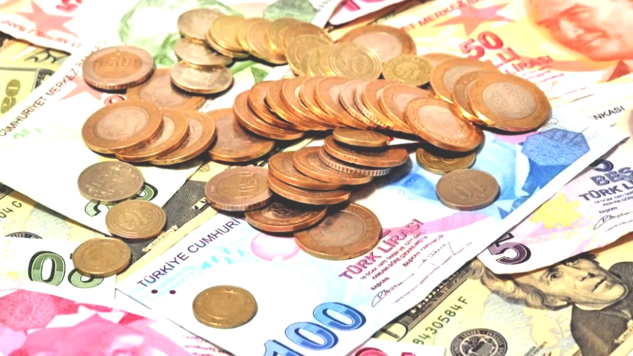 Emekli Maaş Zamları Açıklandı! Ocak 2026'daki Artışla En Düşük Maaş Ne Olacak?